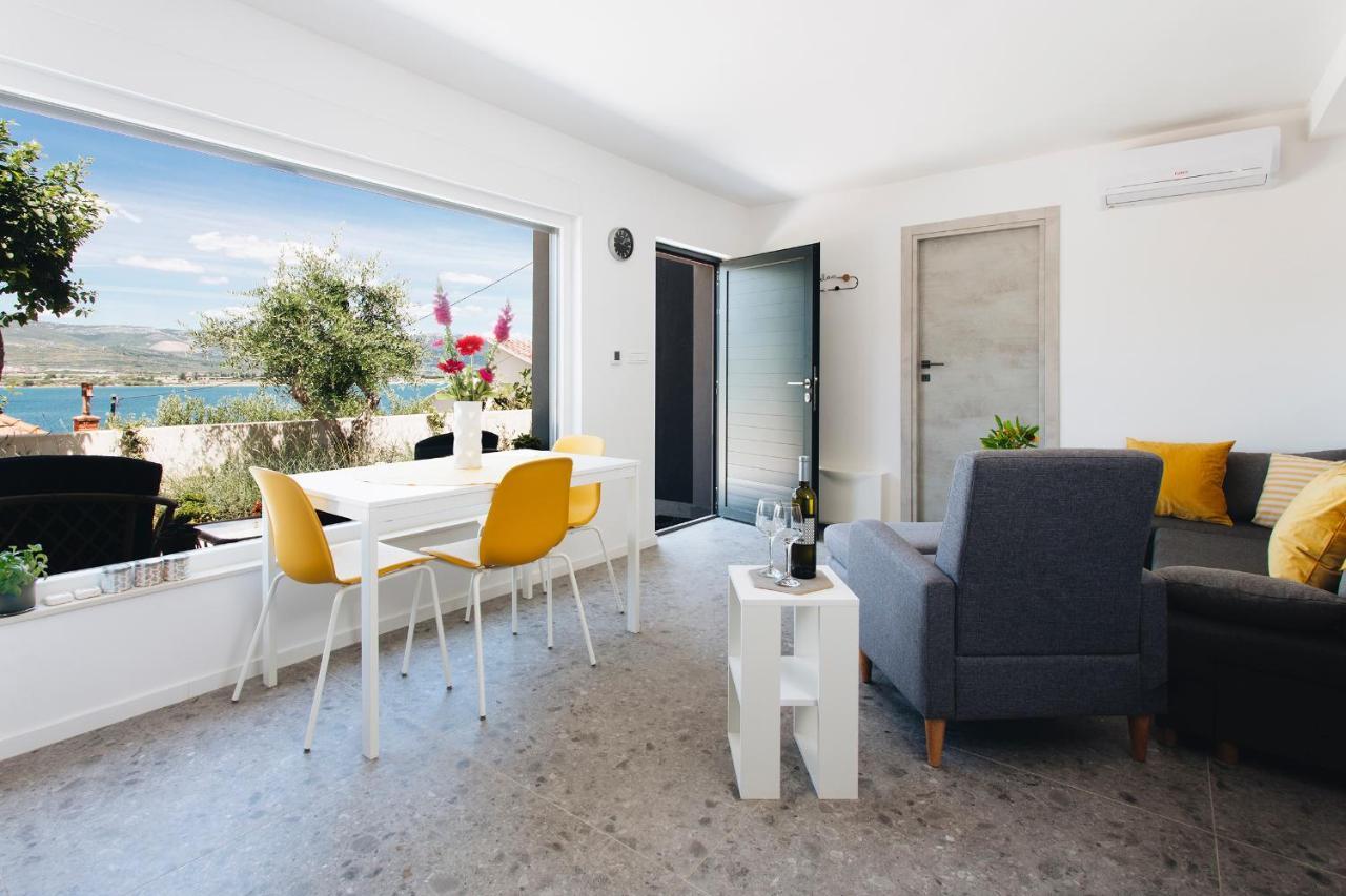 Villa Magna - Seaside Villa With Pool And Sauna Trogir Exterior photo